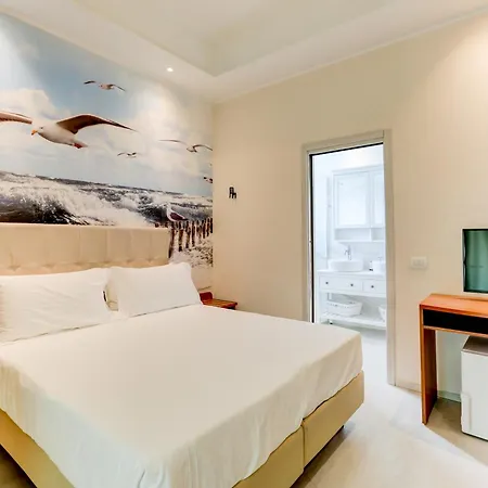 Sympathy Hotel