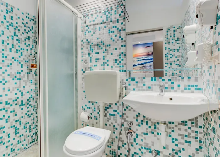 Sympathy Family Hotel Otel