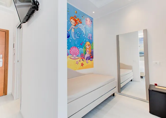 Hotel Sympathy Family