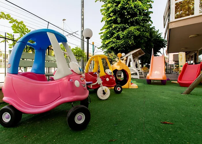 Otel Sympathy Family Hotel 3*