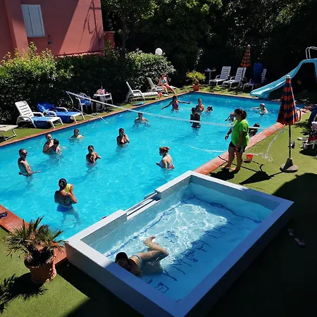 Sympathy Family Hotel Szálloda 3*