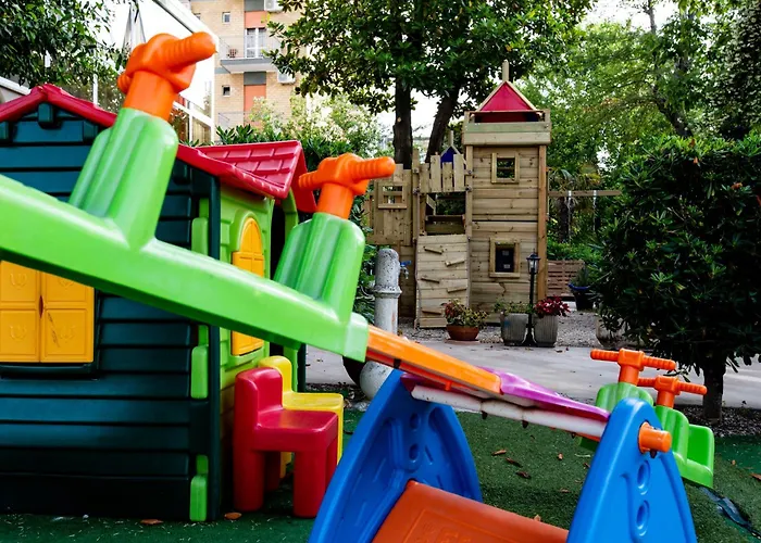 酒店 Sympathy Family