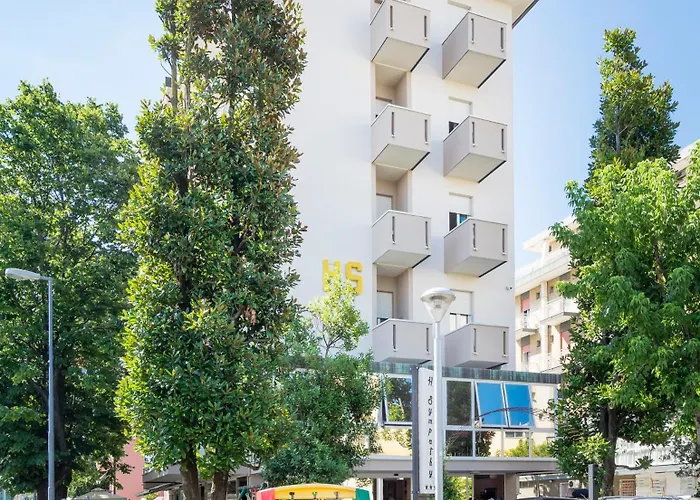 Sympathy Family 里米尼